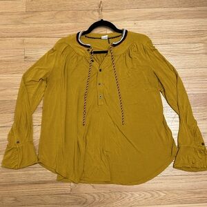 Anthropologie Akemi + Kin women's long sleeve blouse M